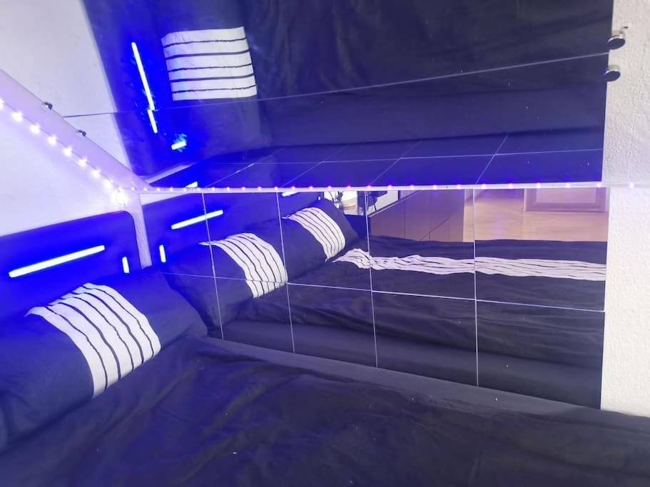 Wohnung Am Kurpark Mit Privater Innensauna & Led! Schluesselbox بوبارد المظهر الخارجي الصورة